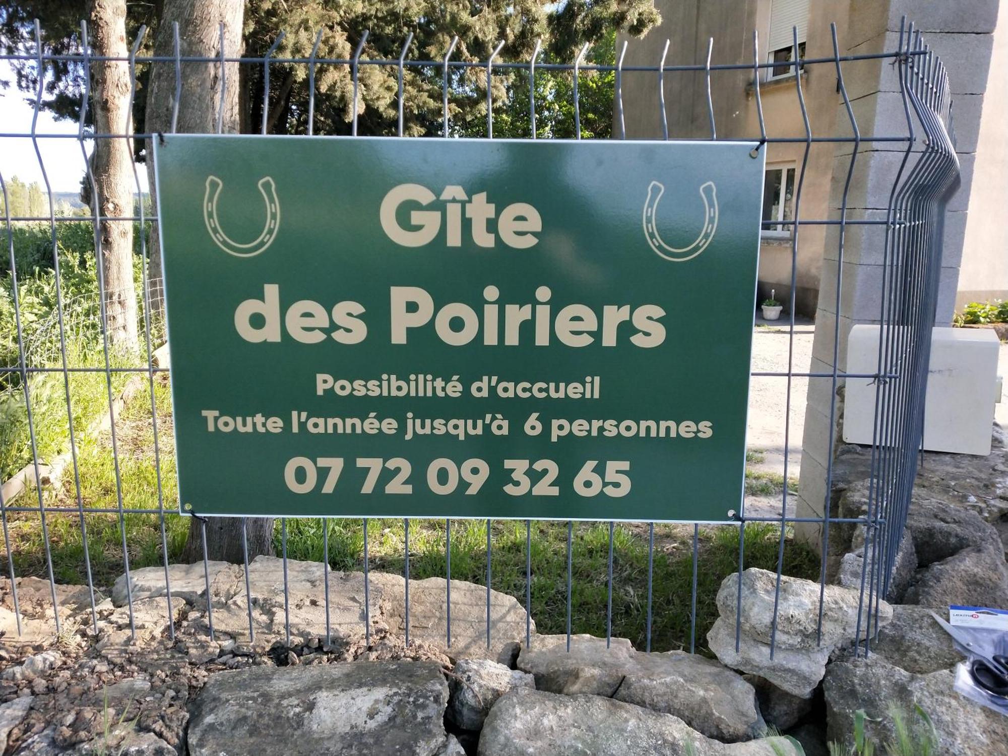 Le Gite Des Poiriers Uzès Buitenkant foto