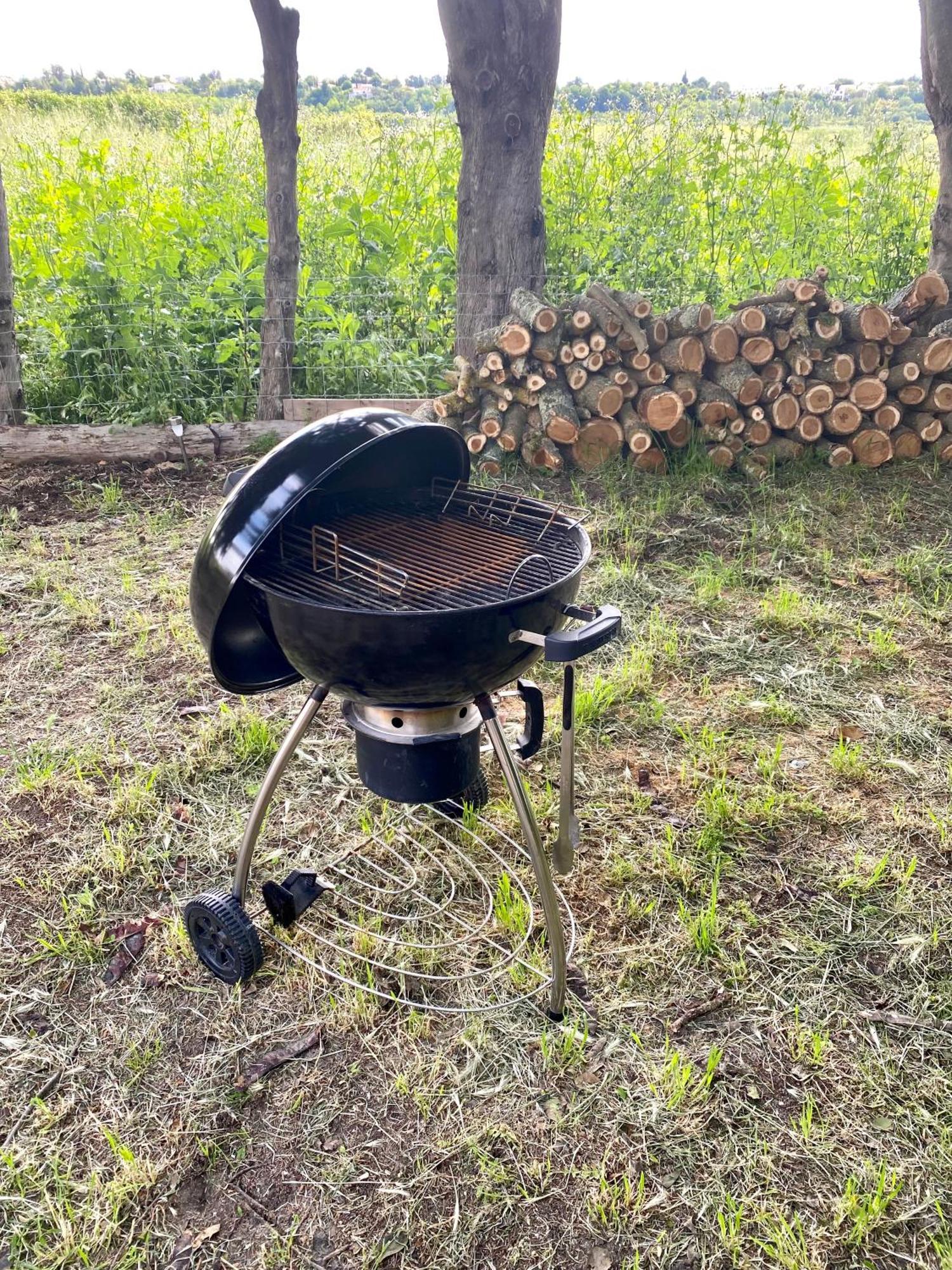 Le Gite Des Poiriers Uzès Buitenkant foto